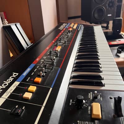 Roland Juno-60 61-Key Polyphonic Synthesizer 1982 - 1984 - Black image 3