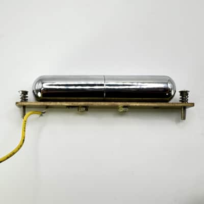 LipStick Pickup 4.44k image 1