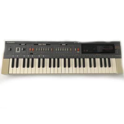 Casio MT-800 Casiotone 49-Key Synthesizer | Reverb Canada