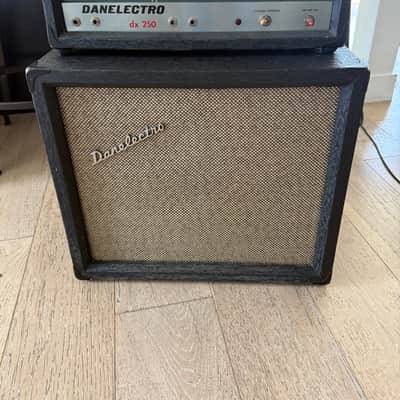 1968 Danelectro Dx 250 Guitar Amp Reverb Tremelo Piggy Back 12 Inch Speaker Original Tolex image 1