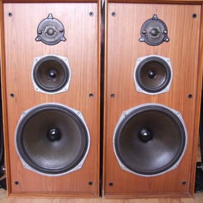 Celestion 44 1970's - light veneer image 2