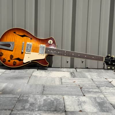 Springer Guitars Seraph Hollowbody @AIFG
