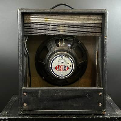 Fender USED Musicmaster Bass Combo, '70s image 2