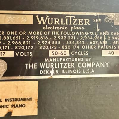 Wurlitzer 200A 64-Key Electric Piano 1974 - 1983 - Black image 10