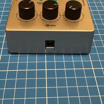 Electro-Harmonix Walking On The Moon Andy Summers Flanger / Filter Matrix Electric Mistress image 4
