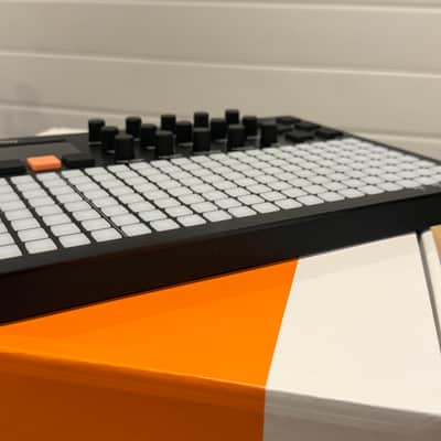 Polyend Play Sample-Based MIDI Groovebox image 4