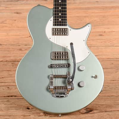 TV Jones Model 10 Blue Metallic Ice Blue - John Oates