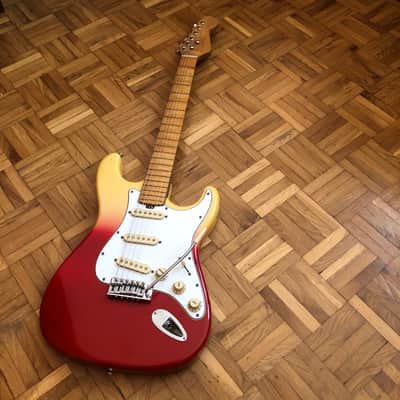 Musima Lead Star (1983) Great Stratocaster Style Guitar (Made in East Germany) with original case! image 3