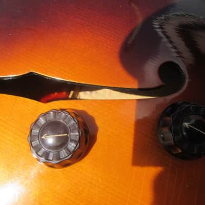 Gibson Charlie Christian Tenor Guitar 1937 Sunburst finish image 12