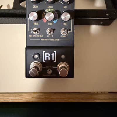 Walrus Audio Mako R1 High-Fidelity Stereo Reverb 2021 - 2024 - Black image 1