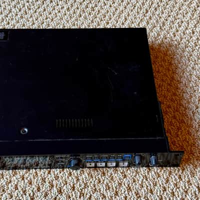 Tascam SS-R200 Professional Solid State Recorder (SD/CF/USB) – Excellent Condition w/ Pwr Cable image 2