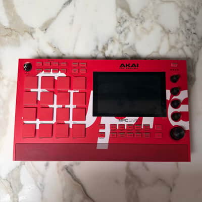 AKAI SUPREME MPC LIVE II + 2TB SSD W/ AKAI + N.I. EXPANSION PACKS
