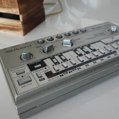 Roland TB-303 Bassline Synthesizer Module 1981 - 1984 - Silver image 2