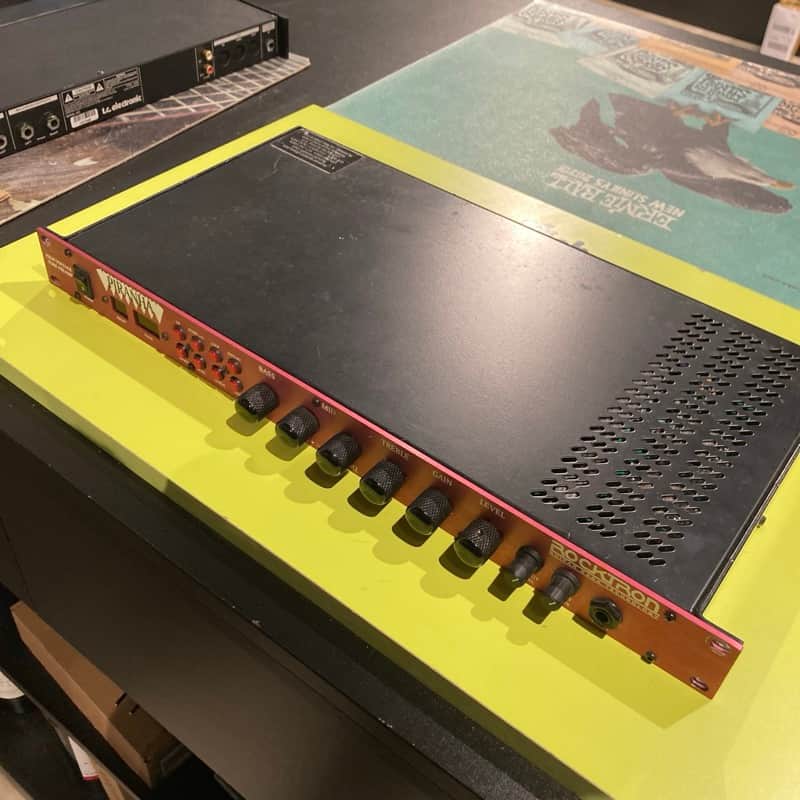 Rocktron Piranha Preamp valvolare per chitarra image 1