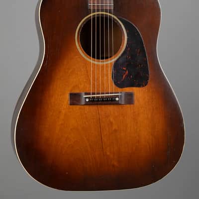 c1942 Gibson J-45 Banner (USA, Non Truss Rod Model, Sunburst, HSC) image 3