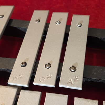 Heuyrao 30-Note Foldable Glockenspiel w/ Carrying Case image 3
