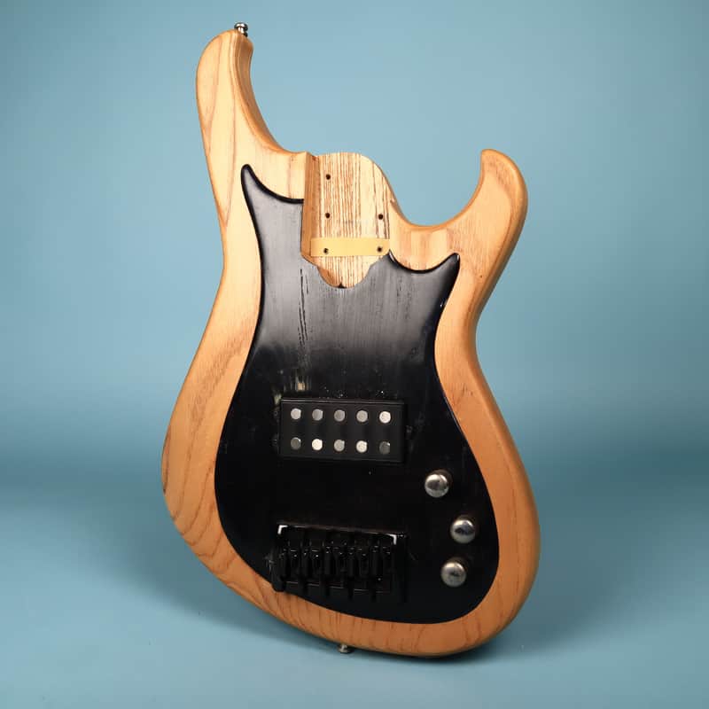 The Bass Company (TBC) AP500M 5 String Bass Body image 1