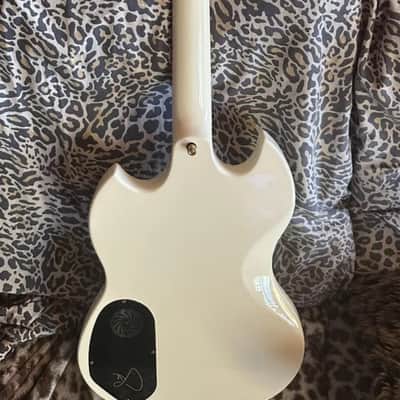 Guild Newark St. Collection Kim Thayil Signature Polara 2024 - Present - Vintage White image 2