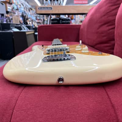 Squier J Mascis Jazzmaster with Rosewood Fretboard 2017 - Vintage White image 7