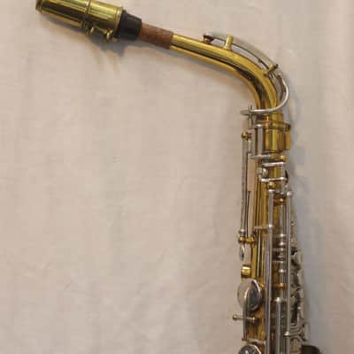 Bundy Saxophone alto Vintage 1957 red label - brass image 13