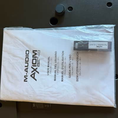 M-Audio Axiom AIR 49 Key USB MIDI Keyboard Controller 2010s - White image 3