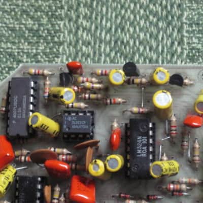 for parts / for repair DOD circuit board with parts on it for 575-A Flanger (Analog Flanger) NO casing, NO bottom plate, NO controls, NO switch, NO knobs, NO jacks, NO wires, NO screws (early to mid 1980s) image 9