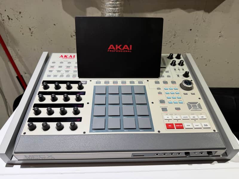 Akai MPC X Special Edition Standalone Sampler / Sequencer