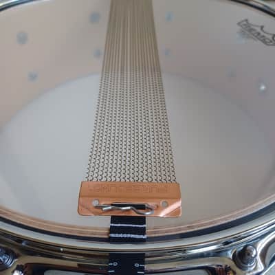 Ludwig LS401 Classic Maple 5x14" 10-Lug Snare Drum 1998 - Present - Natural Maple Lacquer image 18