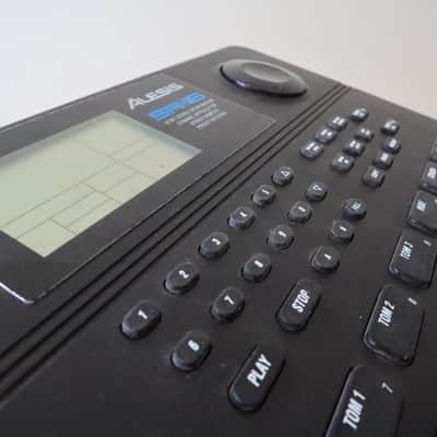 Alesis SR-16 Drum Machine 1990s - Black image 7