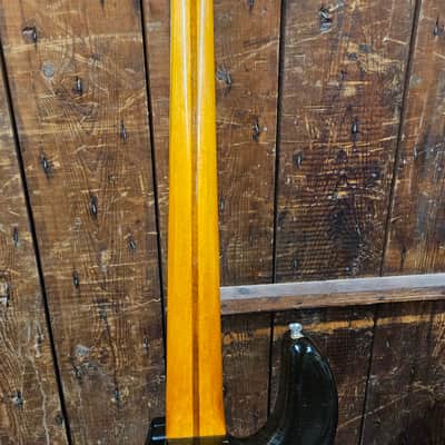 Music Man Sabre Bass 1978/79 image 12