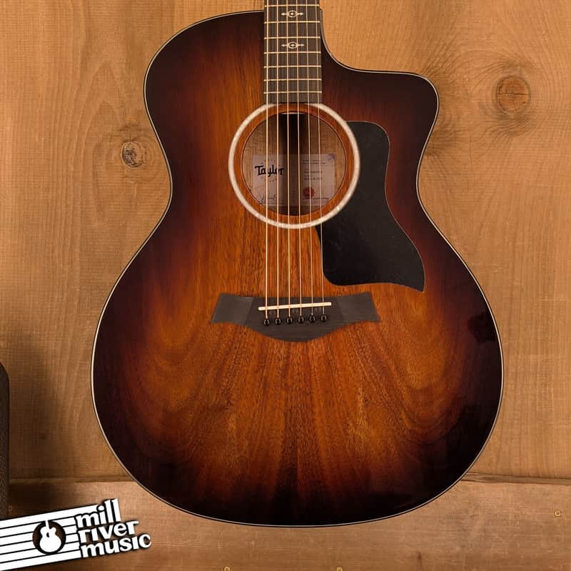 Taylor 224ce-K DLX Grand Auditorium - 2024 w - Mint Used