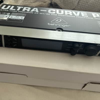 Behringer Ultracurve Pro DEQ2496 24-Bit Mastering Processor 2010s - Standard image 5