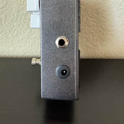 SolidGoldFX Agent 13 2010s - Carbon image 2