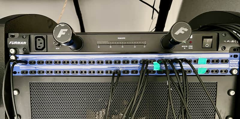 Signex  Isopatch PST96 Bantam/TT Patchbay 2023/2024 - blue image 1