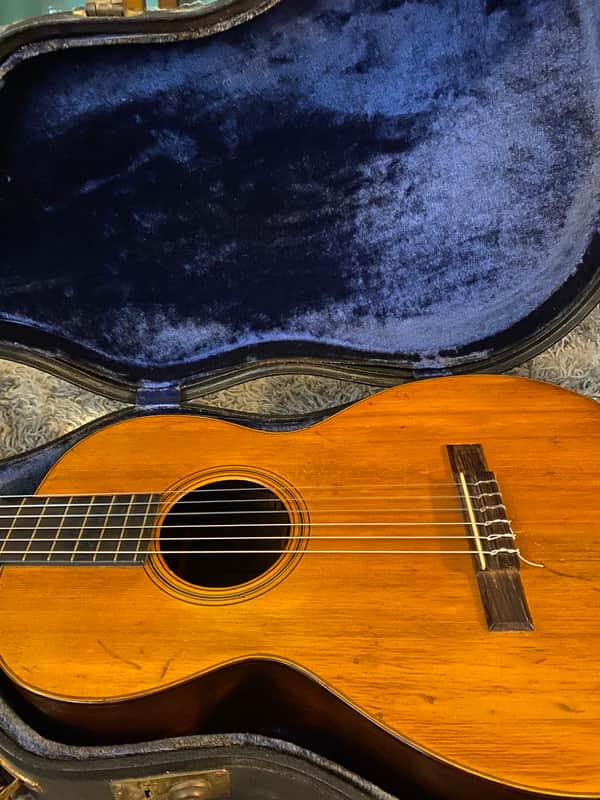 Martin parlor guitar from 1907, 1-18 model ~ great condition image 1