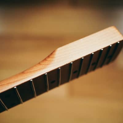 Telecaster Neck – Roasted Maple | 21 Stainless Steel Frets | Nitro Satin Finish | Bone Nut image 9