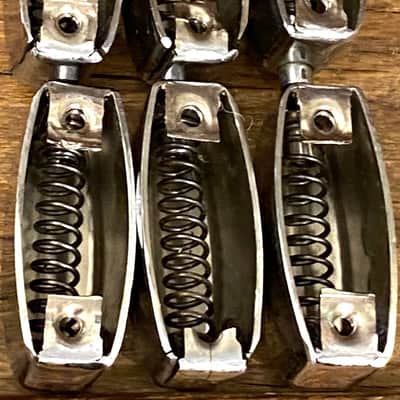 Rogers Late 1950s Bread And Butter Lugs - 6 Count - Fair Condition - We Ship Fast! image 3