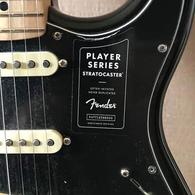 Fender Fender Player Stratocaster Maple Fingerboard Limited Edition Electric Guitar Black 2019 Black image 5