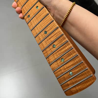 AAAAA Start Floyd nut Roasted flame Maple Electric Guitar Neck Radius 12inch Round stainless steel 22 frets Colored shells Inlay Radius: 12 inches image 2