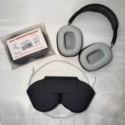 Apple AirPods Max 1st Gen Space Gray – MINT/Like New – Worn Once + $60 Covers, Extras & Free Shipping image 2
