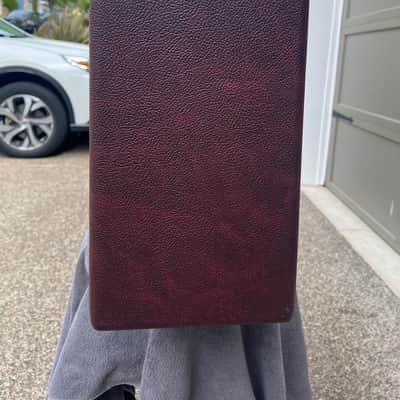 Fender '65 Deluxe Reverb Reissue "Bordeaux Blues" FSR Limited Edition 22-Watt 1x12" Guitar Combo 2012 - 2014 - Wine Red image 2