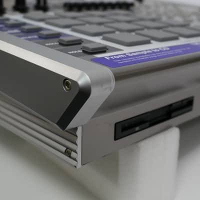 Roland MV-8000 (VGA/MOUSE Expansion, 512MB Memory) image 14