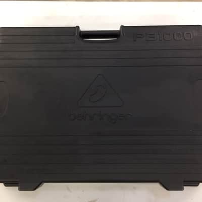Behringer PB1000 Powered Pedalboard