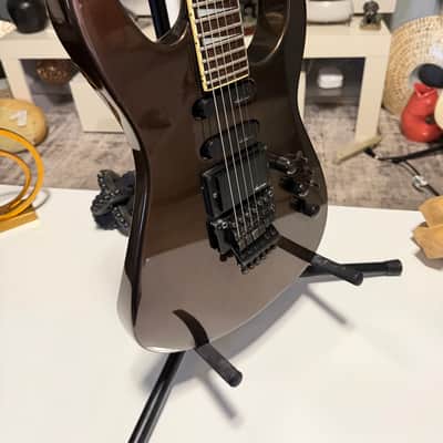 Charvel Model 6 HSS with Rosewood Fretboard 1986 - 1989 - Black Cherry image 2