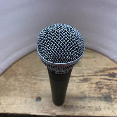 SHURE SM58 MICROPHONE- CLASSIC! MAKE OFFER!! image 6