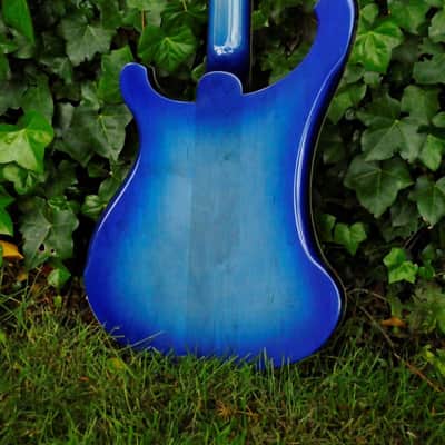 Rickenbacker 4003 FL "Color of the Year"- Blue Burst Fretless Bass image 4