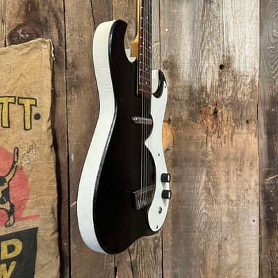 Silvertone 1448 With Case Amp 1962 - 1967 - Black image 3