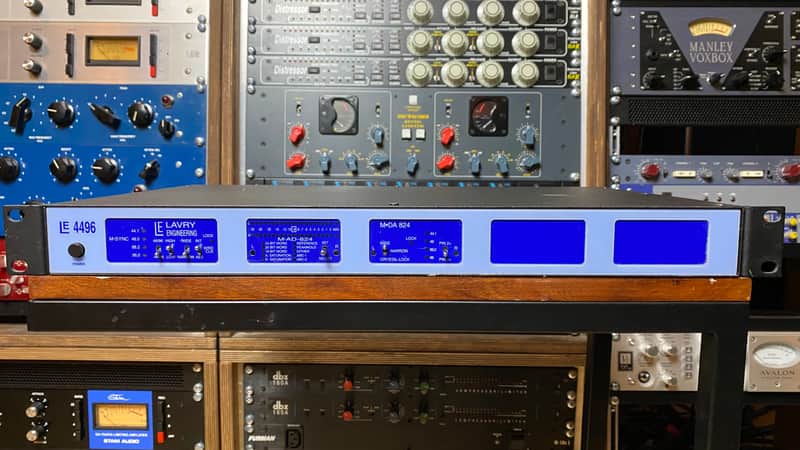 Lavry LE 4496 AD/DA WORDCLOCK - BLUE SERIES 1 of 2 image 1