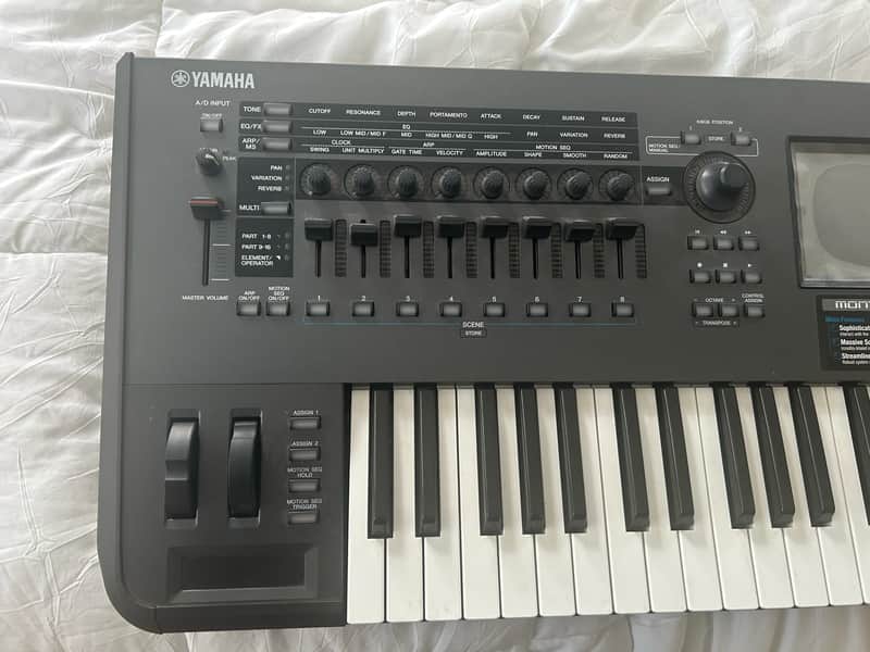 Yamaha Montage 6 Flagship Synthesizer
