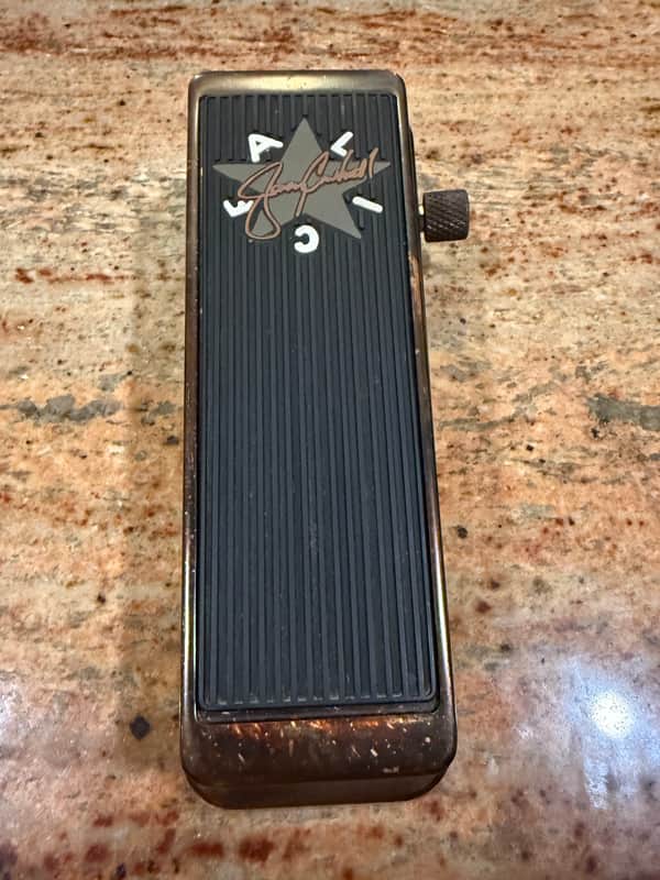Jerry Cantrell's Signature Wah for 60% Off!